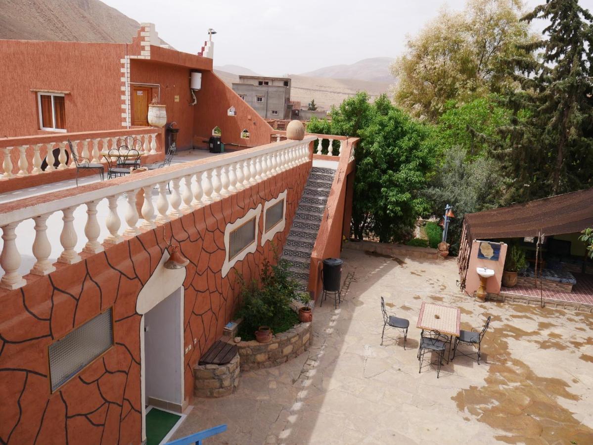 Hotel Baddou ทัมเทเทาชท์ ภายนอก รูปภาพ